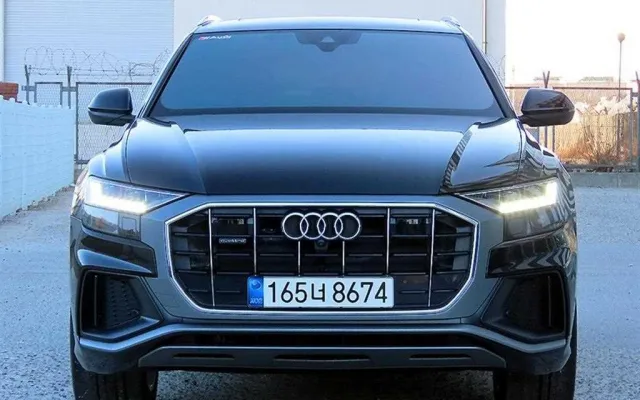 수원정직한중고차 Q8 45 TDI 콰트로 프리미엄 매물 사진 3 - 2022/01 67,310km